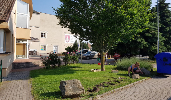 27. fotografia fotogalérie Revitalizácia centra oddychu, hier a kultúry - foto