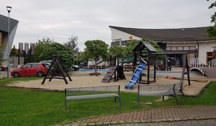 40. fotografia fotogalérie Revitalizácia centra oddychu, hier a kultúry - foto