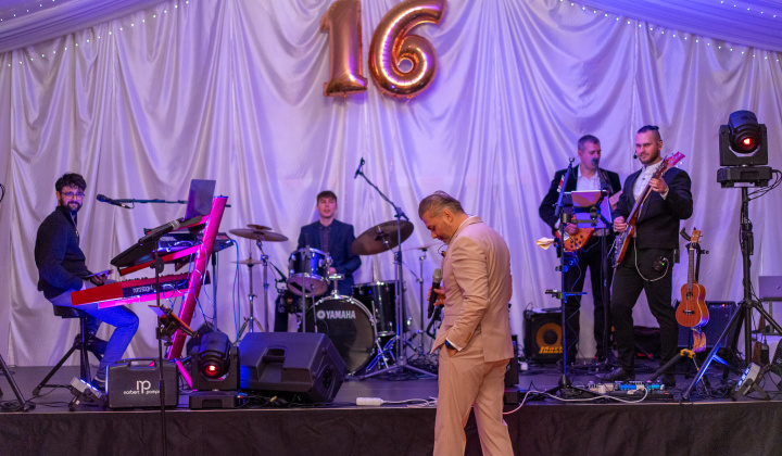 38. fotografia fotogalérie 16. reprezentačný ples obce