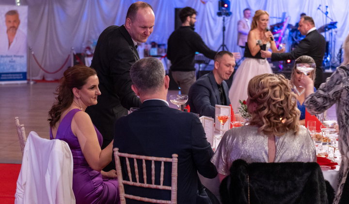 44. fotografia fotogalérie 16. reprezentačný ples obce