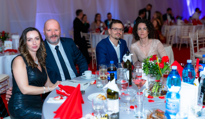 61. fotografia fotogalérie 16. reprezentačný ples obce