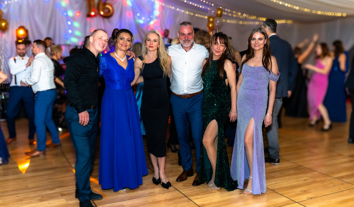 69. fotografia fotogalérie 16. reprezentačný ples obce