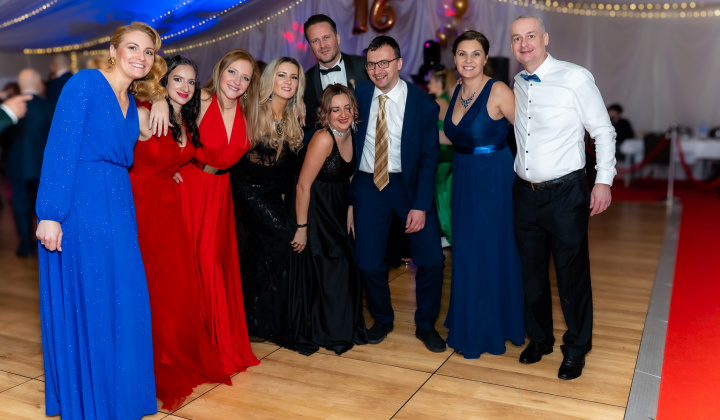 85. fotografia fotogalérie 16. reprezentačný ples obce