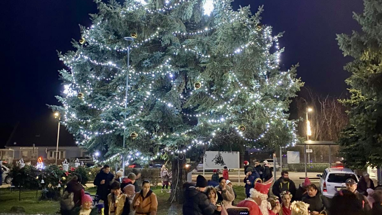 Fotografia fotogalérie Vianočné trhy a Mikuláš 2025