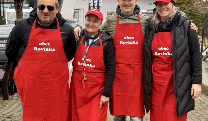 14. fotografia fotogalérie Vianočné trhy a Mikuláš 2025