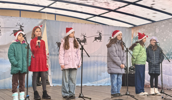 29. fotografia fotogalérie Vianočné trhy a Mikuláš 2025