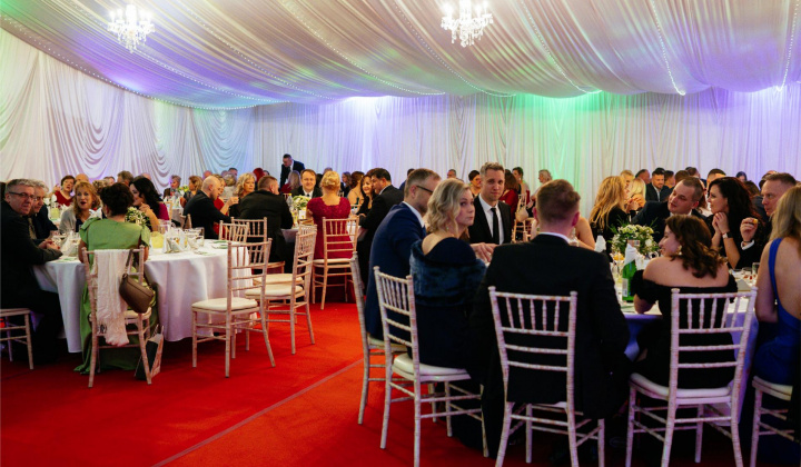 96. fotografia fotogalérie 17. reprezentačný ples obce