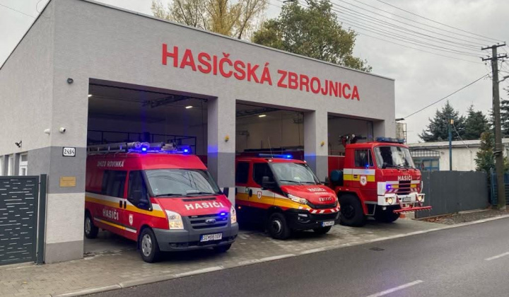 5. fotografia fotogalérie Aktuality / Dobrovoľní hasiči z Rovinky majú za sebou náročný rok - foto