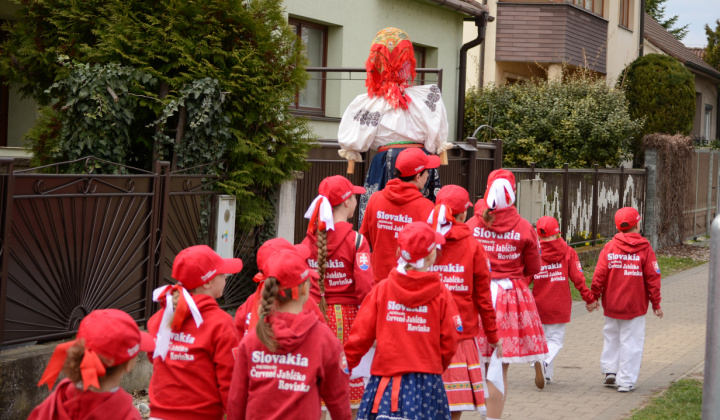 13. fotografia fotogalérie Vynášanie Moreny