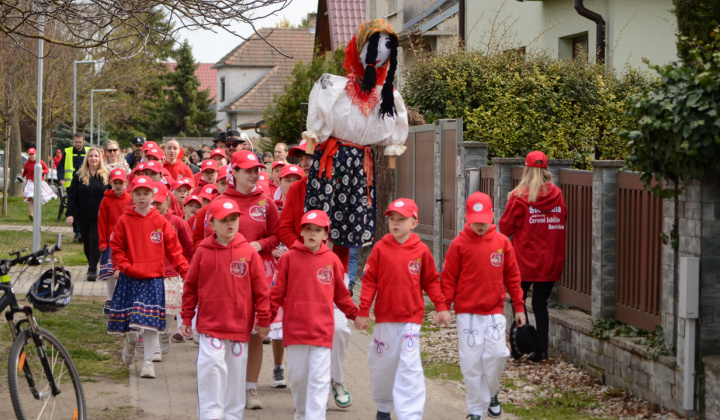 14. fotografia fotogalérie Vynášanie Moreny