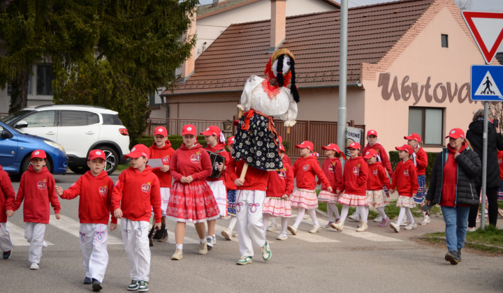 15. fotografia fotogalérie Vynášanie Moreny