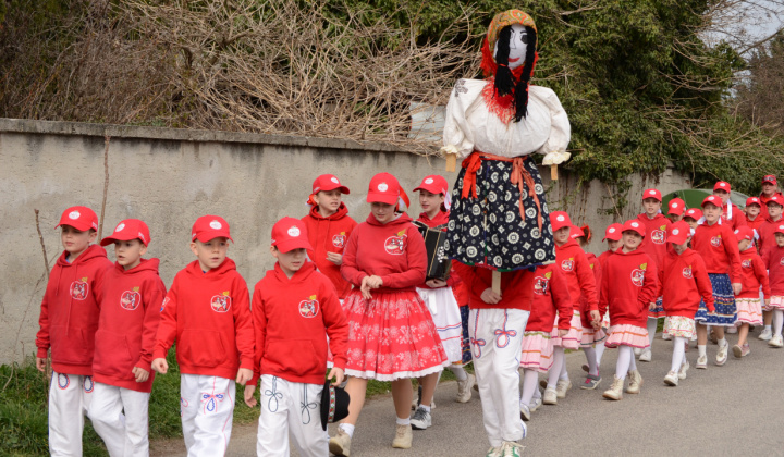 17. fotografia fotogalérie Vynášanie Moreny