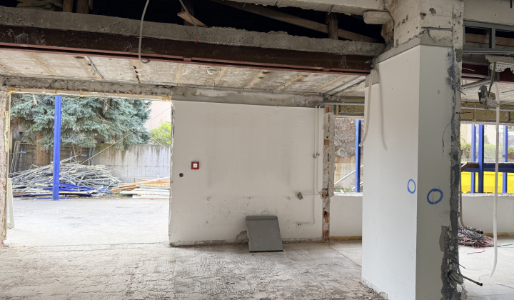 9. fotografia fotogalérie Projekty / Rekonštrukcia a modernizácia Základnej školy Rovinka - elokované pracovisko Železničná ulica - foto