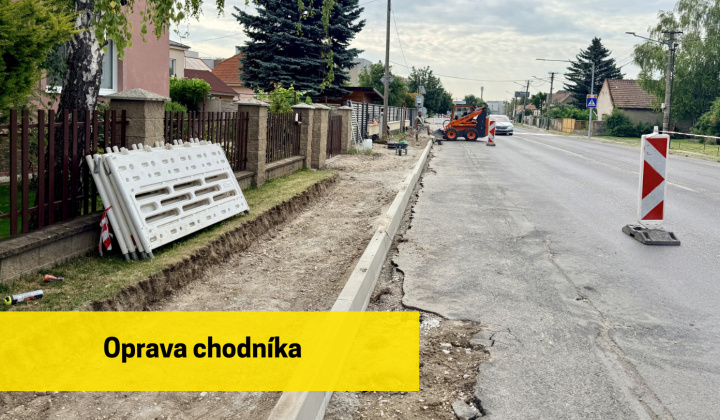 Fotka - Chodník na Hlavnej ul. v rekonštrukcii